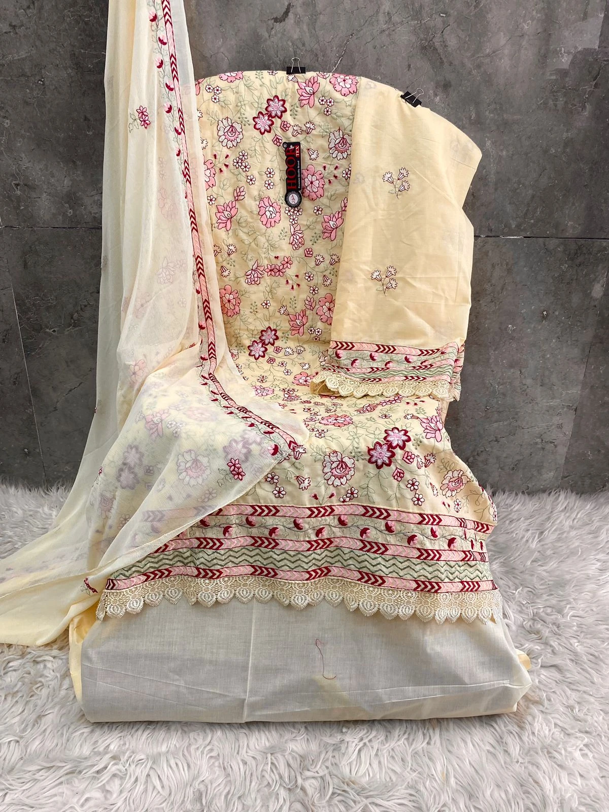 Hoor Tex H-291 Heavy Cotton Wholesale Pakistani Salwar Suit — Wholesale Salwar Suits, MPA wholesale from Surat - Gallery Image 2